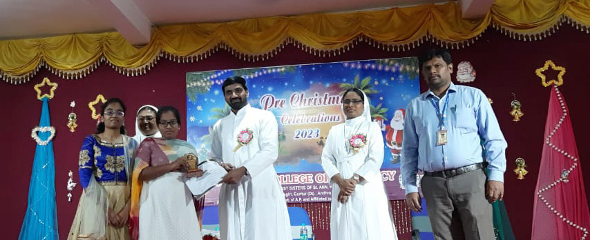 Semi Christmas 2023 - Image 8